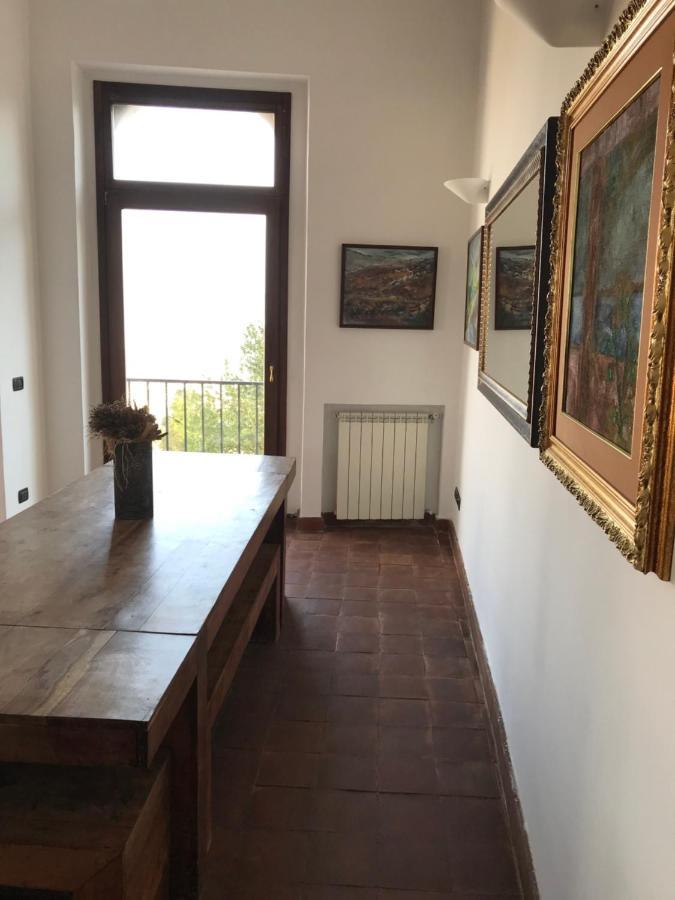 Guest House Pedamentina Napels Buitenkant foto