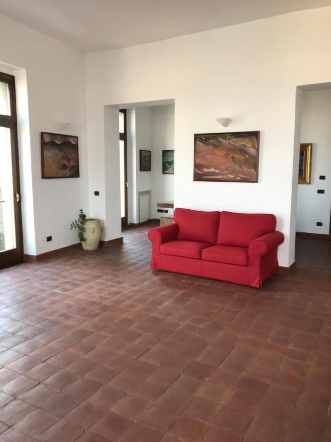 Guest House Pedamentina Napels Buitenkant foto